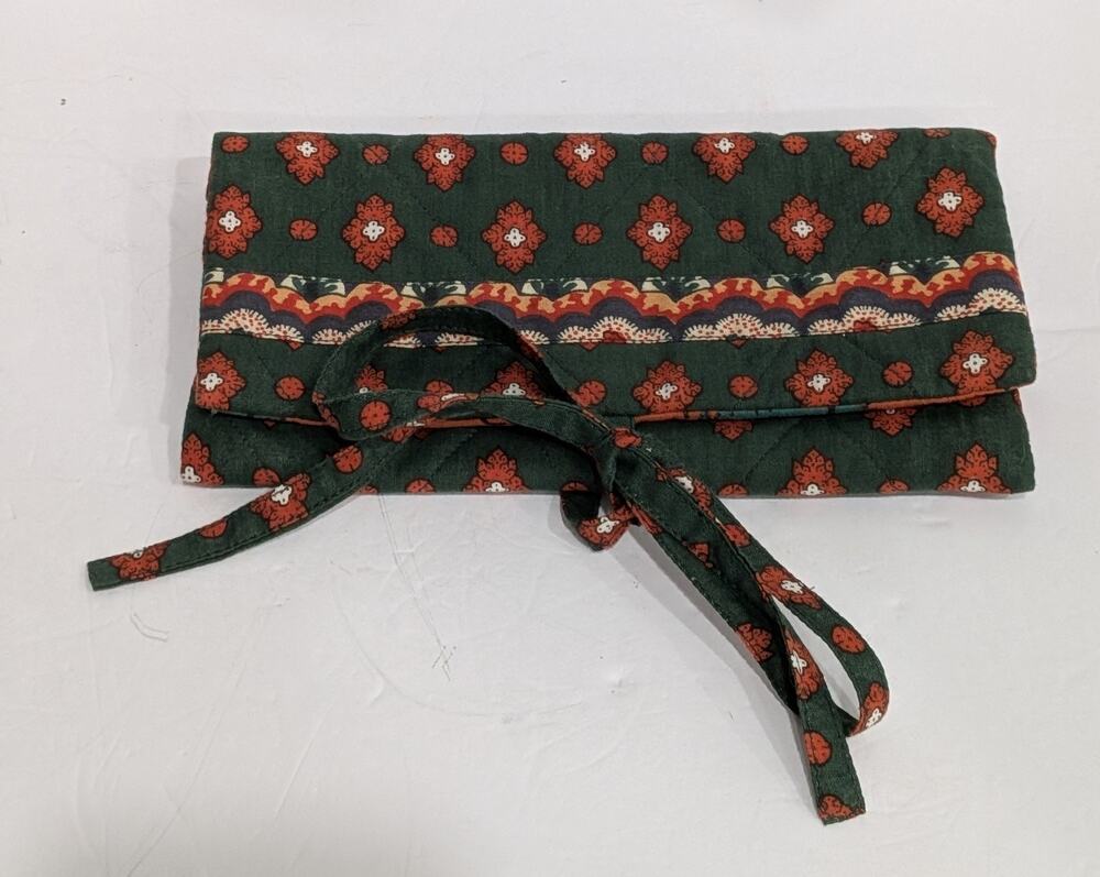 Vintage Quilted Cotton Jewelry Roll Boho Floral Travel Organizer Tie Pouch Green
